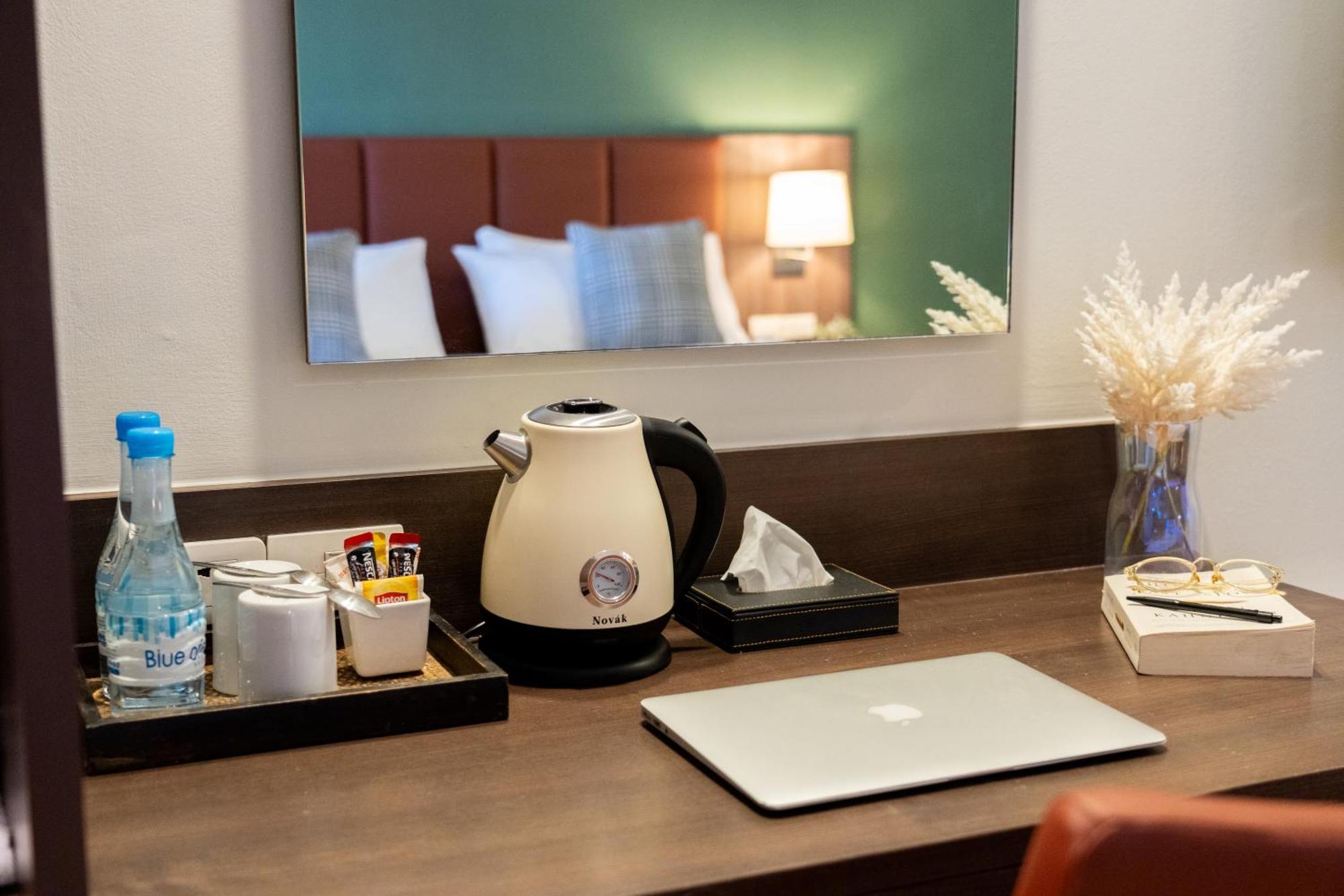 Legacy Hotel Bangkok Sukhumvit المظهر الخارجي الصورة